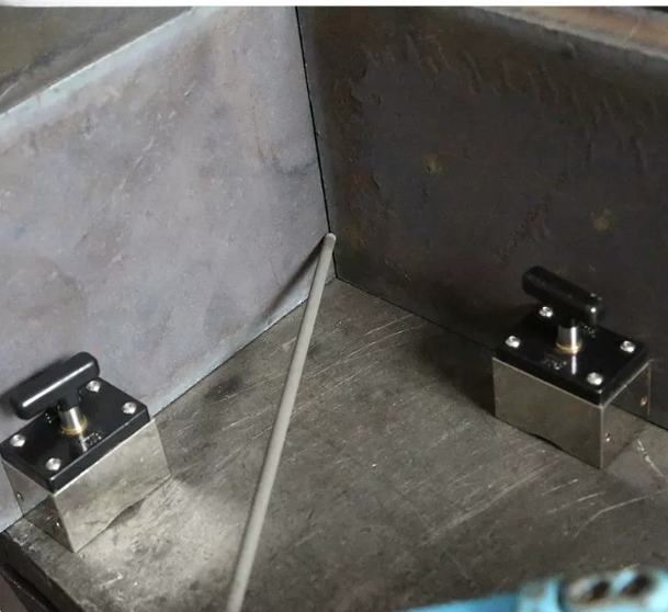 Penjepit Magnetik Persegi MWC2 - Angle Clamp 90 ulasan dan harga